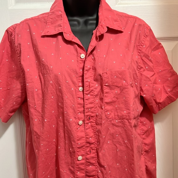 Button down casual shirt - Picture 3 of 8